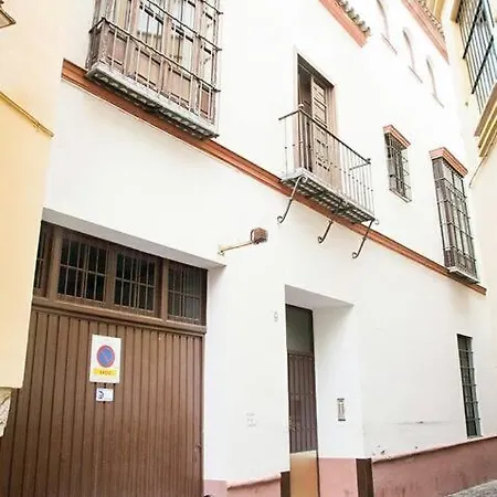 Apartment Idyllic & Loveliest With Patio.private Parking Seville